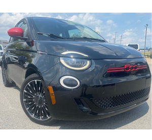 รถยนต์ไฟฟ้าขนาดเล็กสำหรับในเมือง Fiat 500e ปี 2018-2026 - Product Image 1