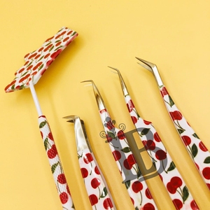 แหนบพรีเมียม QTweezers Mink คุณภาพสูง ขายดี แหนบต่อขนตาปลอม แหนบปลายแบน โลโก้ Bear Bottom - Product Image 5