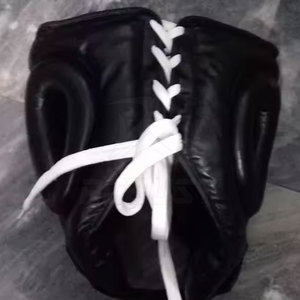 Protector de Cabeza Completo de Cuero Premium con Espuma Absorbente de Impactos y Correa Ajustable para Entrenamiento de Boxeo - Product Image 3