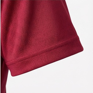 Polo Rojo de Manga Corta para Hombre, Tejido, Sólido, Casual, Corte Regular, Diseño con Botones - Product Image 6
