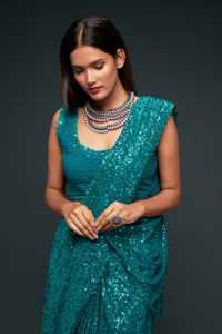 Sari de Georgette de Lujo con Bordado de Lentejuelas Azul Turquesa Moderno para Fiesta de Cóctel de Invierno, Estilo Tradicional Indio, Venta al por Mayor - Product Image 2