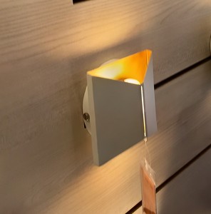 โคมไฟติดผนัง Matel แบบมินิมอล10W 3000K โคมไฟโลหะสีขาวอบอุ่นในร่ม - Product Image 2