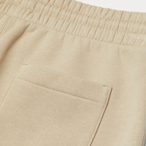 Shorts en molleton doux pour hommes, style tendance, logo personnalisé, 100% coton, qualité luxueuse, usage décontracté, service OEM, faible MOQ, meilleur prix - Product Image 2