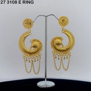 Fancy Gold Plated New Designer Saudi Dubai Indian Pendientes Set Artificial Trending Premium Quality Gold Plated Earring para mujer - Product Image 1