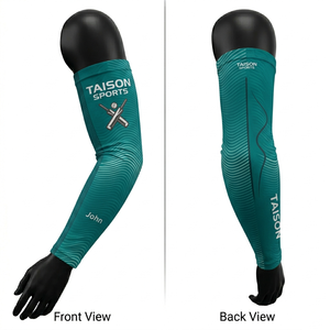 Manguitos de Cricket para Mujer, 180 GSM, Tela de Poliéster y Spandex de Alta Elasticidad, Color Negro, Ligeros, Compresión, Diseño Personalizado por Sublimación - Product Image 3