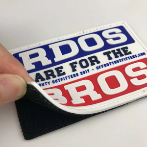 Nouvel Arrivage Écussons en PVC 3D en caoutchouc gaufré, durables et de haute qualité, Écussons logo en caoutchouc souple gaufré 2026 - Product Image 4