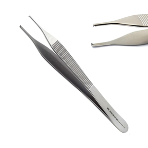 Kit de retrait de sutures chirurgicales en acier inoxydable MEDSPO certifié CE, avec porte-aiguille manuel réutilisable, forceps hémostatiques et ciseaux BP - Product Image 3
