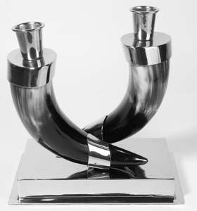 Exclusivos Portavelas Elegantes de Estilo Animal con Cuernos Blancos y Negros para Hogar, Hotel, Villas, Bodas, Decorativos y Aromáticos - Product Image 2