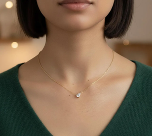 Collar con Colgante de Diamante Corte Pera para Mujer, Cadena de Serpiente de Oro de 10K, Joyería Minimalista para Uso Diario - Product Image 5