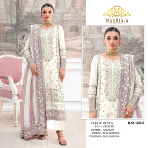 Costume pakistanais brodé avec des détails en sequins et des broderies Khatli, achetez directement auprès du fournisseur au prix de gros. - Product Image 5