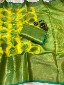 Blusa de contraste para fiesta, ropa india moderna, sari de seda verde lima para festivales con motivos de árboles tejidos y borde dorado Zari - Product Image 6