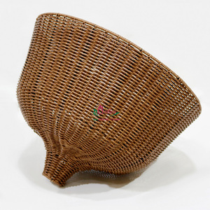 Abat-jour en polyrotin fait main en forme de cloche, style industriel bohème, de haute qualité, respectueux de l'environnement - Product Image 3
