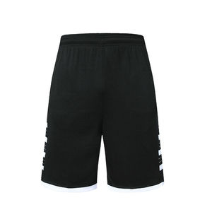 Shorts de sport pour hommes personnalisés en maille 100 % polyester à séchage rapide pour la course, le basketball, le streetwear et le fitness – Écologiques et sublimés - Product Image 2
