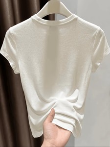 T-shirt court en maille unie crème pour femme, col rond, coupe ajustée, respirant, style minimaliste printemps-été - Product Image 2