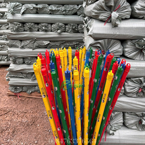 Escoba de madera ergonómica con mango, cerdas de Tampico con diseño de bandera, diseño de panda, 2 en 1, portátil, ecológica, impermeable, para inodoro y mobiliario del hogar - Product Image 2