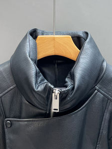 Chaqueta de Cuero Oversize para Hombre, Nueva Tendencia 2024, Estilo Biker, Chaqueta Bomber de Cuero Sintético, Cuello Alto, Resistente al Viento - Product Image 5
