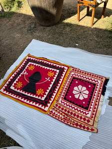 ผ้าปะติดปักลายวินเทจทำมือ – แผงผ้าตกแต่งสไตล์โบโฮหลากสี - Product Image 3