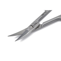 Ciseaux de manucure professionnels Nghia KDM-713, droits, en acier inoxydable de haute qualité, coupe-cuticules, tranchants, en plastique, respectueux de la peau