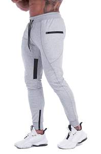 Pantalons de jogging respirants pour hommes, avec tissu fluide et respirant, coupe confortable, parfaits pour les entraînements et les tenues décontractées, en solde. - Product Image 2