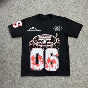 เสื้อยืดคอกลมแขนสั้นสีดำสำหรับผู้ชาย พิมพ์ลายตัวอักษร Running Club แห้งเร็ว ทรงปกติ ผ้าเจอร์ซีย์คอตตอน 100% - Product Image 5