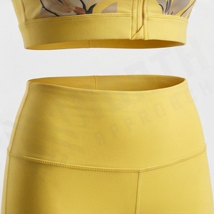 Conjunto de Yoga de Alta Calidad con Logotipo Personalizado, Ropa Deportiva Cómoda para Mujer, Ropa de Gimnasio, Ropa Deportiva Activa, Ropa de Ejercicio - Product Image 5