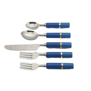 Ensemble de couverts en acier inoxydable de haute qualité, design premium, durable, finition miroir, manche en bois, style moderne - Product Image 1