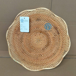 Handwoven Wicker Round <b>Rattan</b> Placemat Irregular Scallop Shape Handwoven Natural Eco Friendly <b>Dining</b> <b>Table</b> Decor Wholesale Bulk - Product Image 1