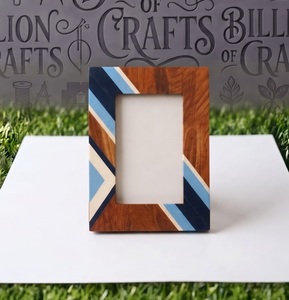 Wholesale <b>Wood</b> Resin <b>Picture</b> Holder – Handmade Wooden Display <b>Frame</b> for Home Office Decor - Product Image 3