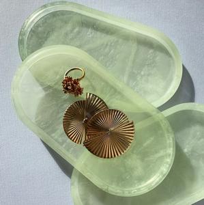 Bandeja de resina de mármol rosa, ovalada, decorativa, para joyas, organizadora multiusos, accesorio moderno para la decoración del hogar, en tendencia. - Product Image 3