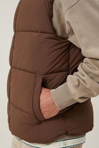 เสื้อกั๊กบุใยสังเคราะห์น้ำหนักเบา ระบายอากาศได้ดี อุ่นสบาย ไซส์ใหญ่พิเศษ สำหรับผู้ชาย เหมาะสำหรับฤดูหนาว - Product Image 3