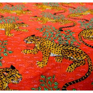 Tela Ligera 100% Algodón con Estampado Artesanal de Tigre Indio y Selva para Ropa de Niños, Fundas y Uso al por Mayor - Secado Rápido - Product Image 3