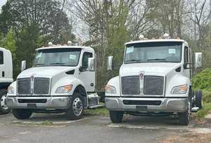 Tracteur routier poids lourd longue portée 6x4 avec cabine couchette diesel pour transport industriel - Product Image 6