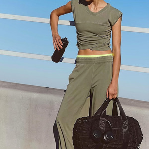 Conjunto Deportivo para Mujer, Top Corto sin Mangas con Cuello Redondo, Transpirable, de Algodón Tejido, Color Sólido, Pantalones Harem Holgados - Product Image 5
