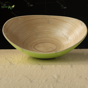 Bols en bambou écologiques Vaisselle jetable légère pour un usage quotidien Fabriqué à la main au Vietnam pour les collations à la salade - Product Image 3