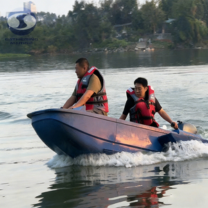 Bateau <span class=keywords><strong>de</strong></span> pêche <span class=keywords><strong>en</strong></span> PE rotomoulé avec support moteur pour la pêche et le sauvetage - Product Image 3
