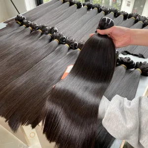 Ruwe Vietnamese Menselijk Haar Lange Lengte Natuurlijke Zwarte Machine Inslag 24 Inch Aangepaste Kleur Menselijk Voor Het Maken Van Pruik Extensions