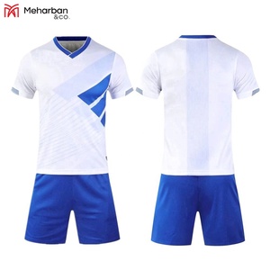 Uniformes de Fútbol Sublimados al por Mayor, Conjunto de Camiseta de Fútbol de Algodón, Colores y Diseños Personalizados, Servicio OEM, Precio Bajo, Cuello en V, Manga Corta - Product Image 4