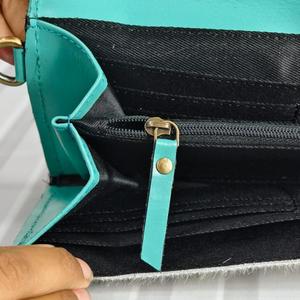 Portefeuille en cuir véritable fait main avec motif floral en relief, style bohème, fermeture à glissière, pour femme, usage quotidien - Product Image 6