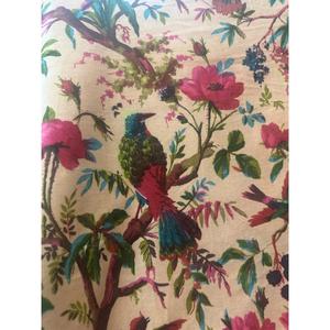 Tela de Terciopelo de Algodón de Lujo: Estampado de Aves, Color Beige Melocotón, 45 Pulgadas de Ancho, Tela de Terciopelo de Algodón Estampada a Mano con Diseño Floral - Product Image 4