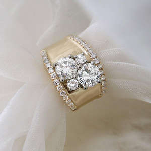 Diamantes certificados GIA/IGI disponibles para brillantez y confianza. Fabrica la línea de Joyería de diamantes exclusiva de tu marca. - Product Image 1