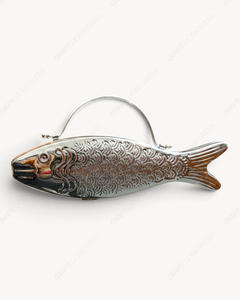Handmade Gold Metal Fish Shape Luxury Eco Friendly Waterproof Clutch Bag Embossed <b>Scale</b> Design Top Handle Antique Minaudiere - Product Image 2