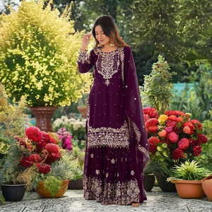 Ensemble de sharara brodé lourd pour femmes – Fabricant et exportateur de vêtements ethniques haut de gamme - Product Image 4