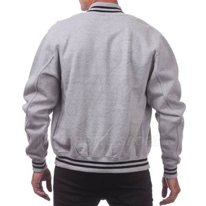 Chaqueta Letterman Urbana Hecha en Pakistán con Tela Suave de Primera Calidad, Corte Informal Relajado, Estilo para Uso Diario - Product Image 2