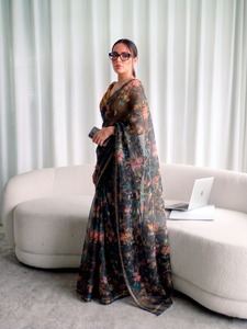 Indian Traditional Ethnic Casual Saree in Floral Print for Daily Wear and Festive Function for Women Fancy Trendy Outfit - Product Image 2