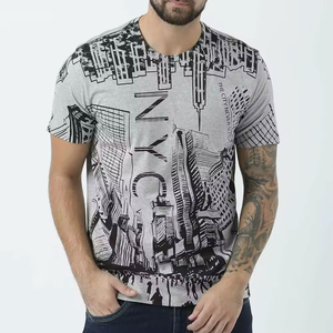 Camiseta de Algodón con Estampado Gráfico Elegante para Hombre, Cuello Redondo, Tela Suave y Transpirable, Estilo Casual y Moderno para el Día a Día - Product Image 4