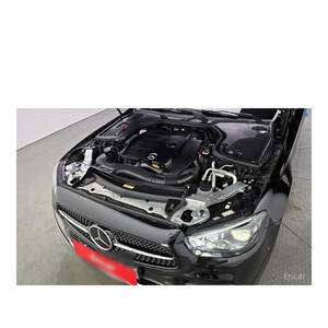 Mercedes-Benz Classe E E350 4MATIC AMG Line 2023, 62 402 km, boîte automatique, sièges en cuir, conduite à gauche, caméra de recul - Product Image 6