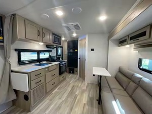 Caravane compacte moderne 4x4 légère, mini-caravane de voyage, camping-car remorquable, unité avec cuisine et espace de couchage, capacité de charge de 2000 kg, camping - Product Image 6