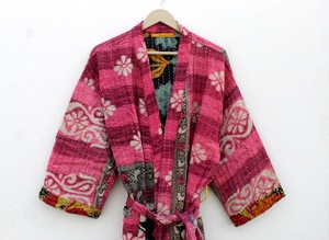 Recién llegado, chaqueta Kantha de algodón indio, chaqueta de edredón Kantha Vintage, Kimono largo clásico con cinturón y chaqueta de mujer de cuello grande - Product Image 2