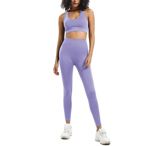 Conjunto de Ropa de Yoga de Secado Rápido con Logotipo Personalizado, Top de Yoga con Hombros Descubiertos y Leggings, Conjunto de Fitness para Gimnasio, Ropa de Gimnasio para Mujer, Conjunto de Yoga - Product Image 1