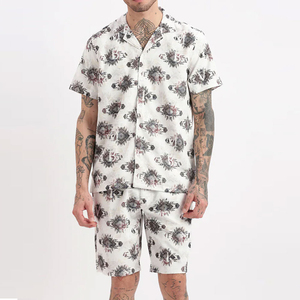 Vêtements pour hommes, streetwear vintage, ensemble deux pièces été, unisexe, polyester et coton respirant, t-shirt et short personnalisés - Product Image 1